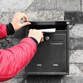 Prémium postaládák
